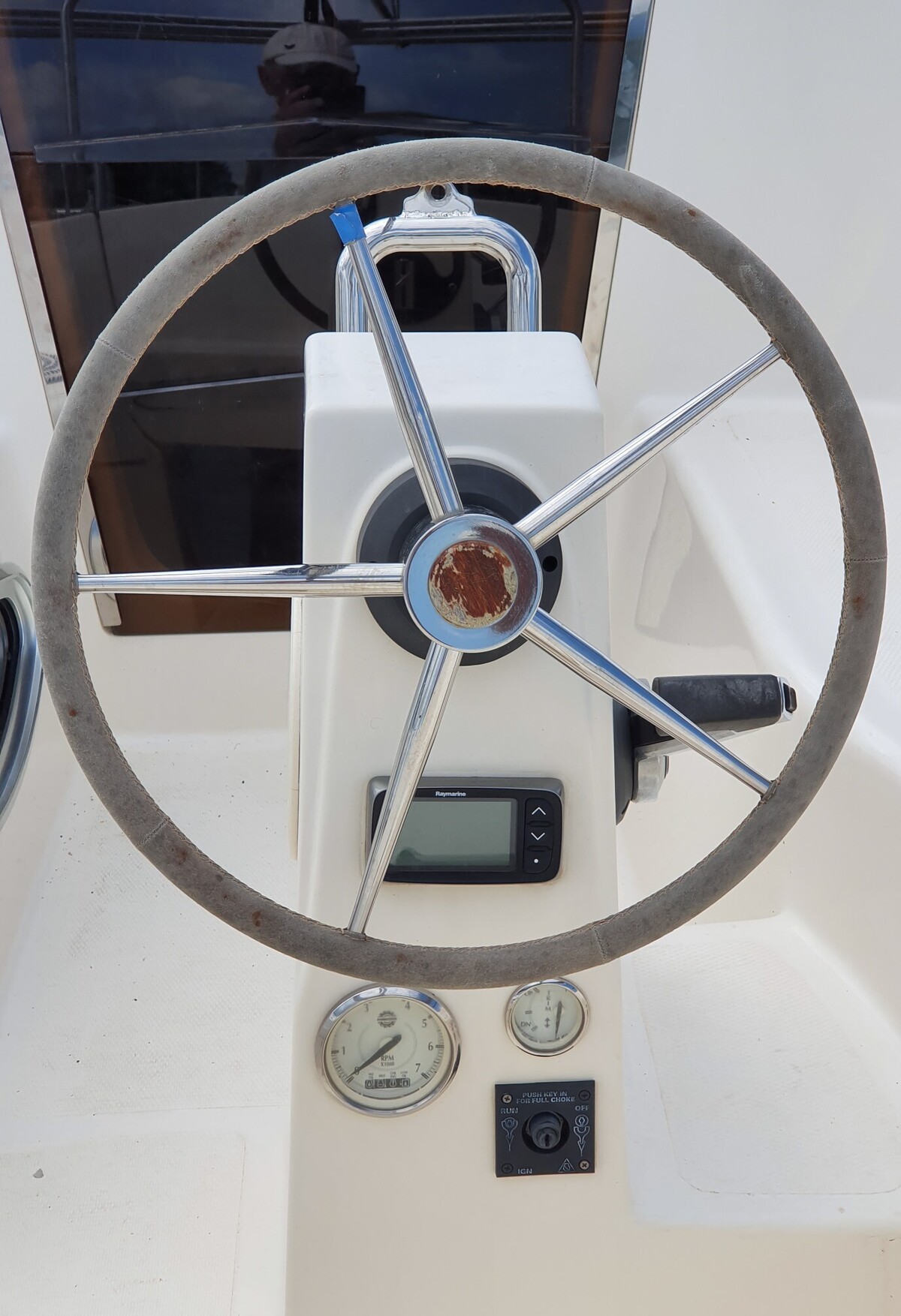 foto: 9 Odin  Nova 820