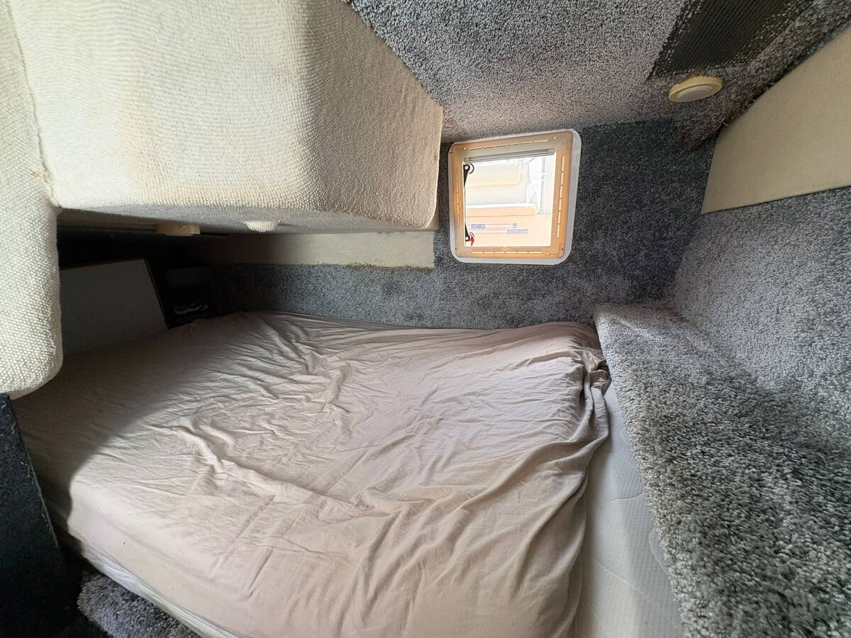foto: 19 Bayliner 2855 CIERA