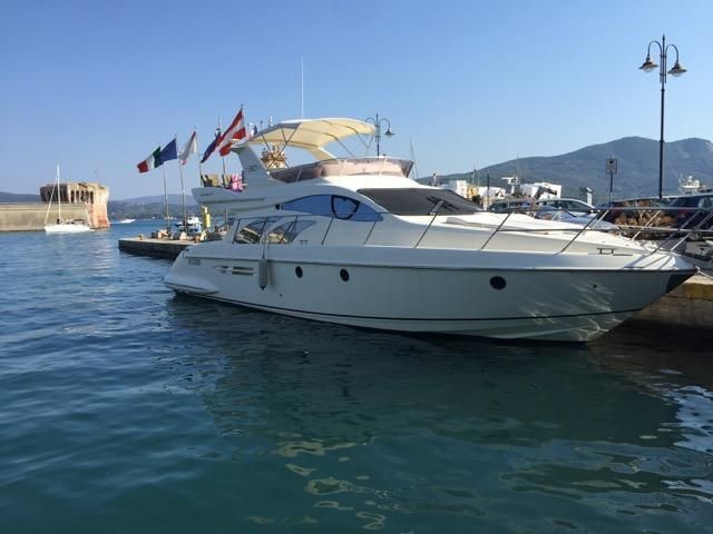 foto: 8 Azimut 50