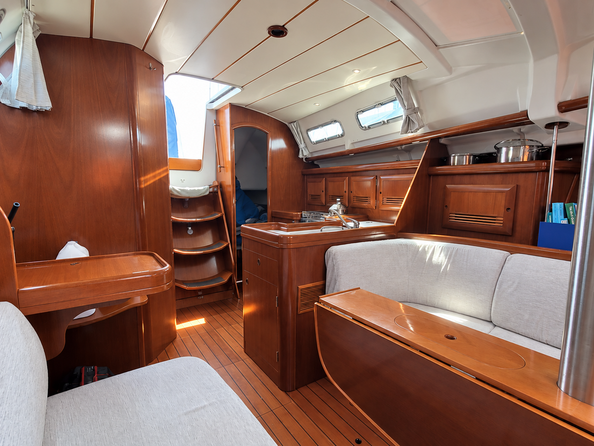 foto: 14 Beneteau Oceanis 373 Clipper