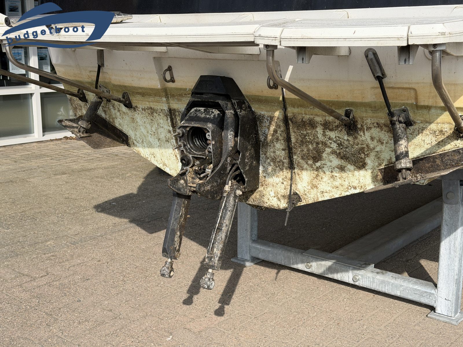 foto: 8 Bayliner 2455