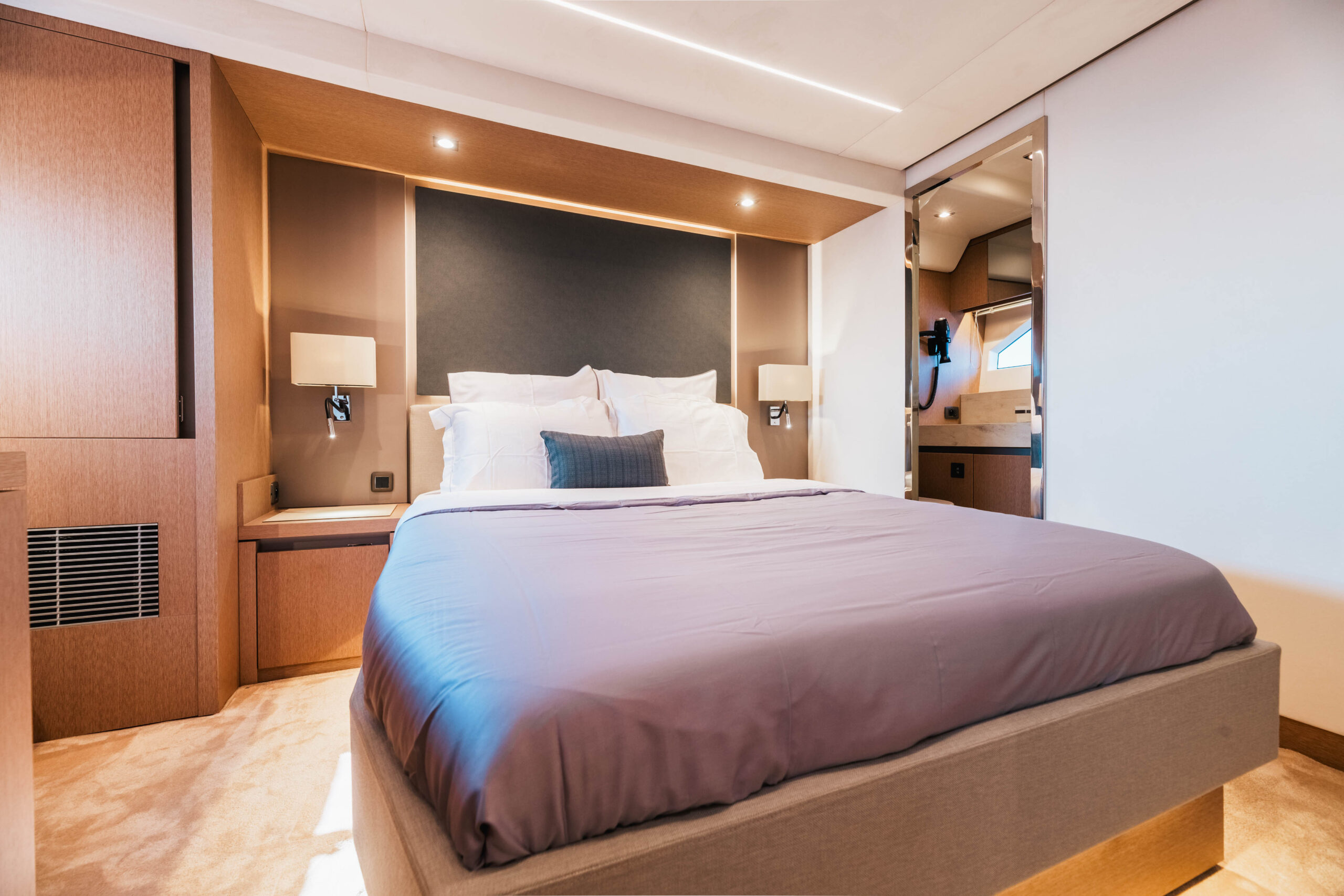 foto: 57 Prestige 690 flybridge