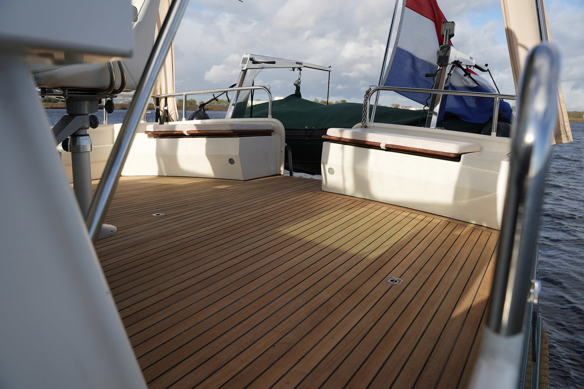 foto: 25 Linssen Dutch Sturdy 380 AC