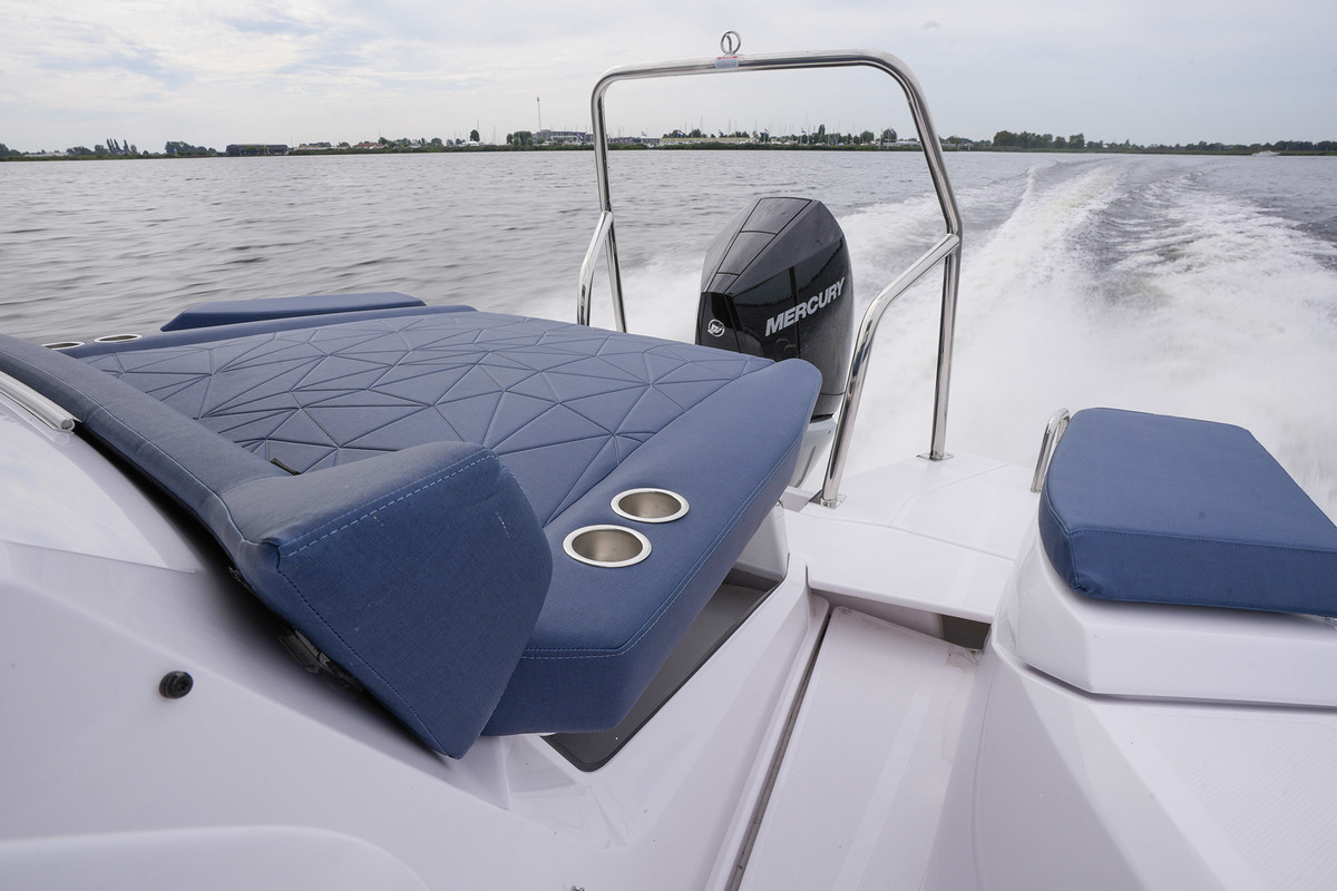 foto: 23 Axopar 29 XC Cross Cabin