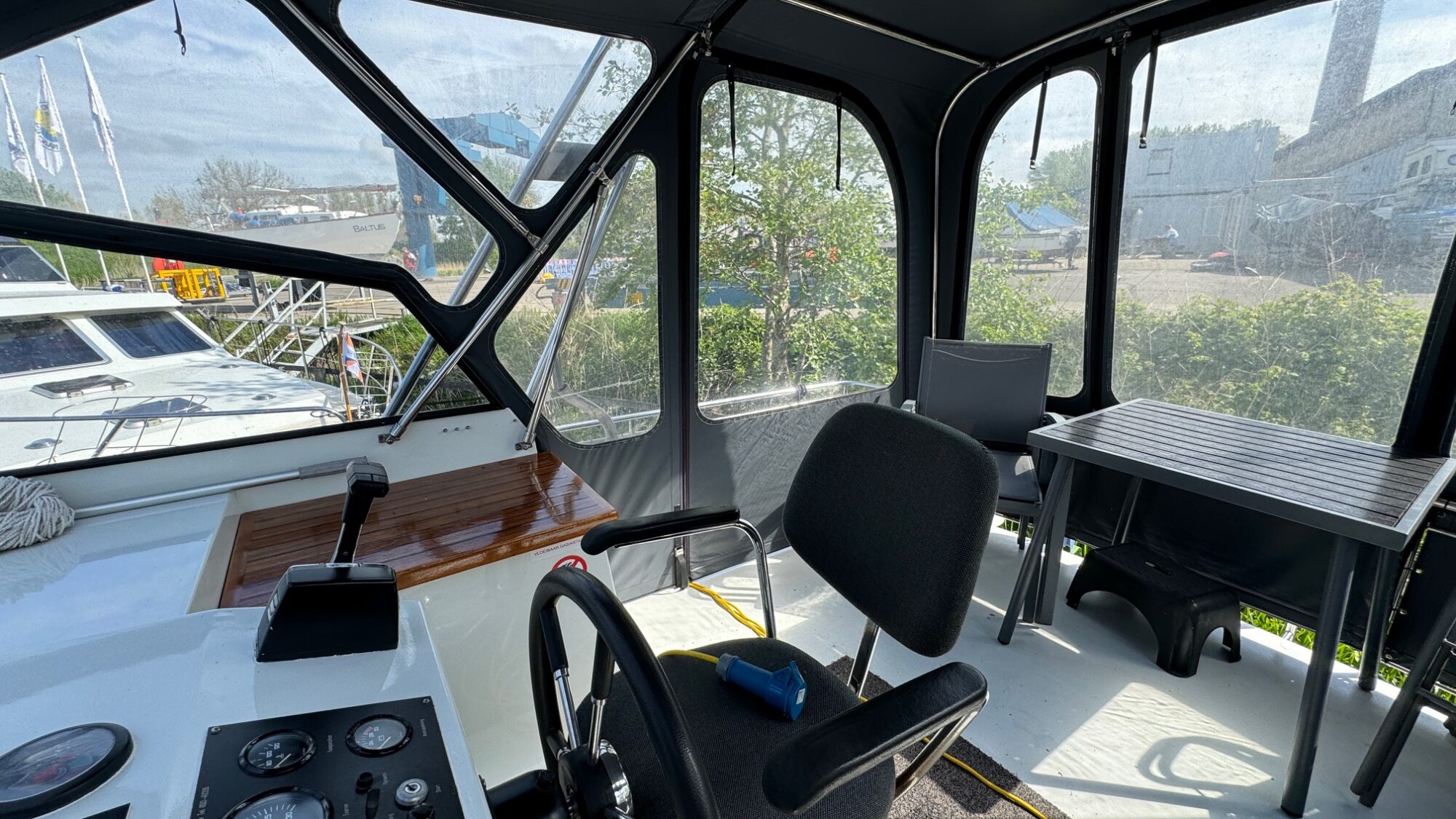 foto: 12 Vri-Jon Vri-Jon Contessa 37 AK Cabrio