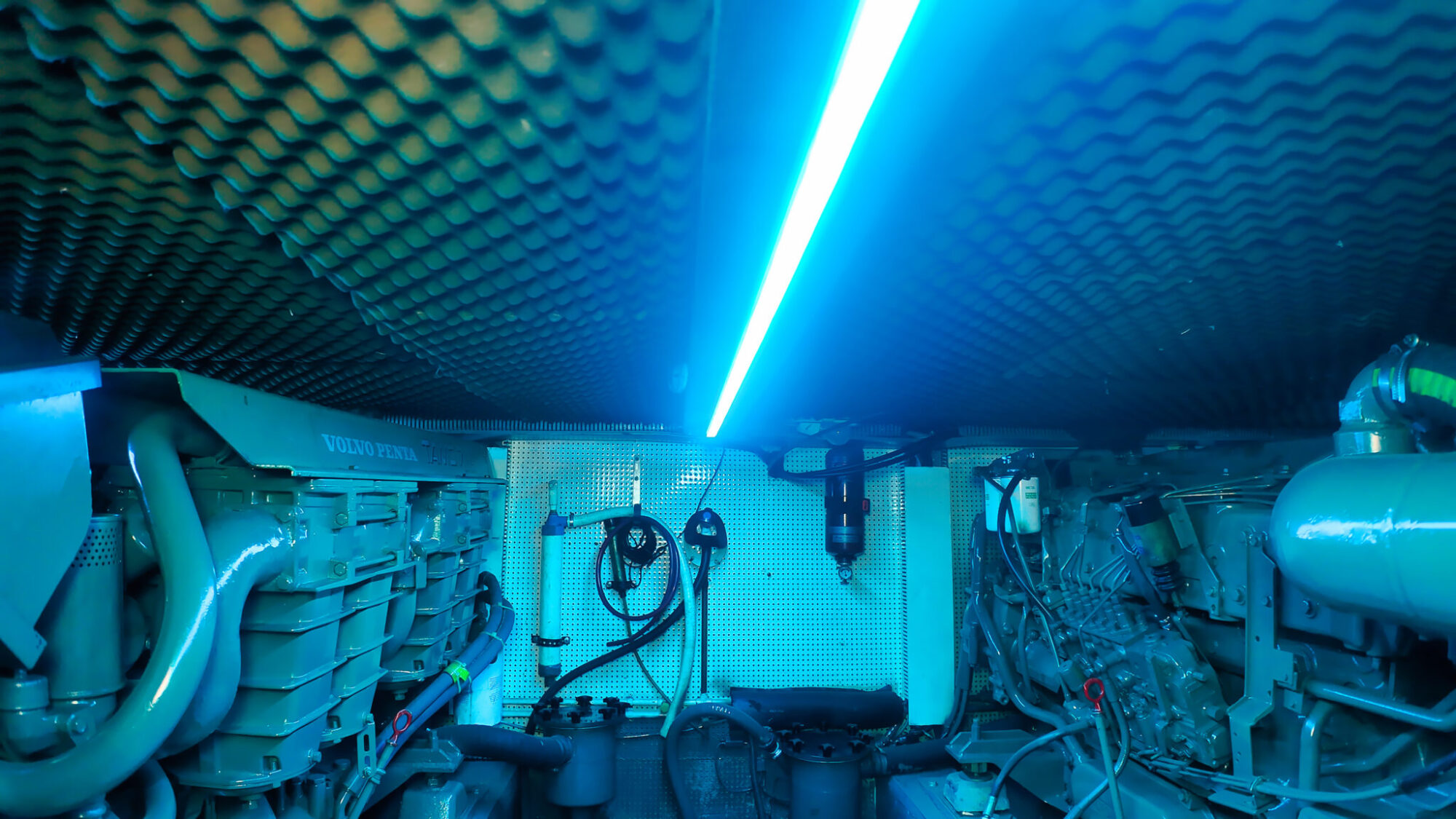 foto: 12 Neptunus Neptunus 138 / 46 Flybridge Sedan