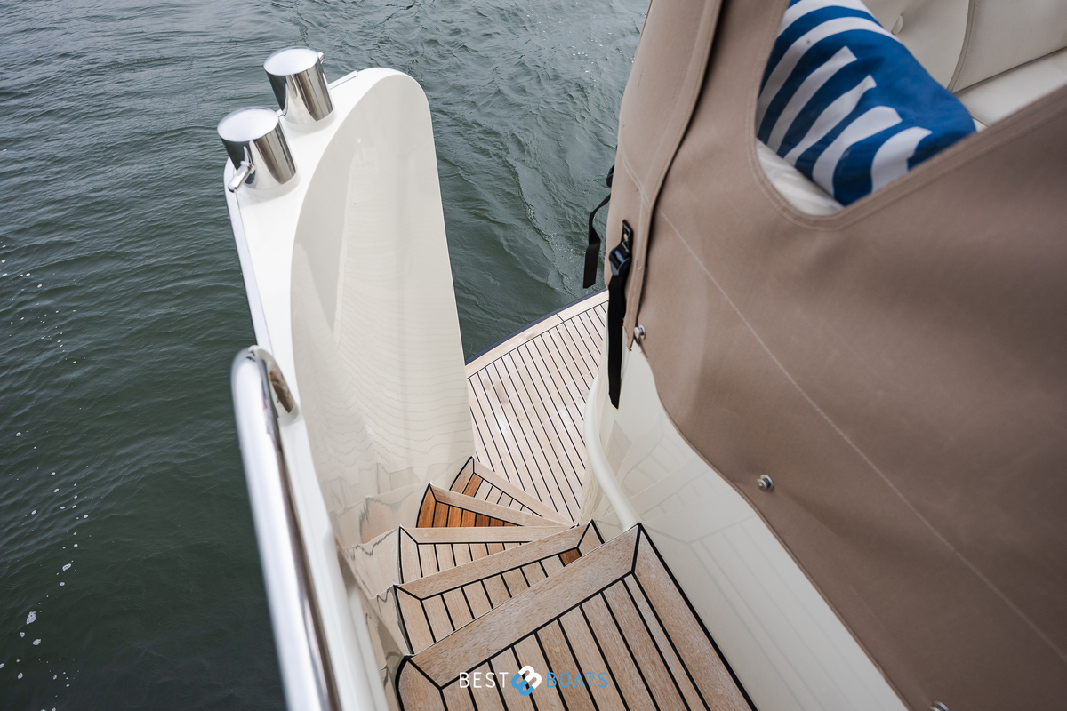 foto: 25 Linssen Grand Sturdy 430 AC MKII Diamond