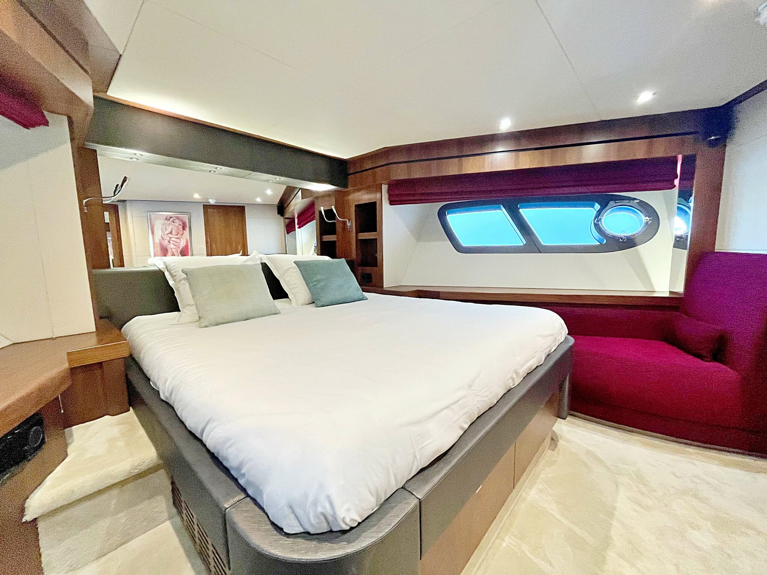 foto: 22 Sunseeker 28 # Ray