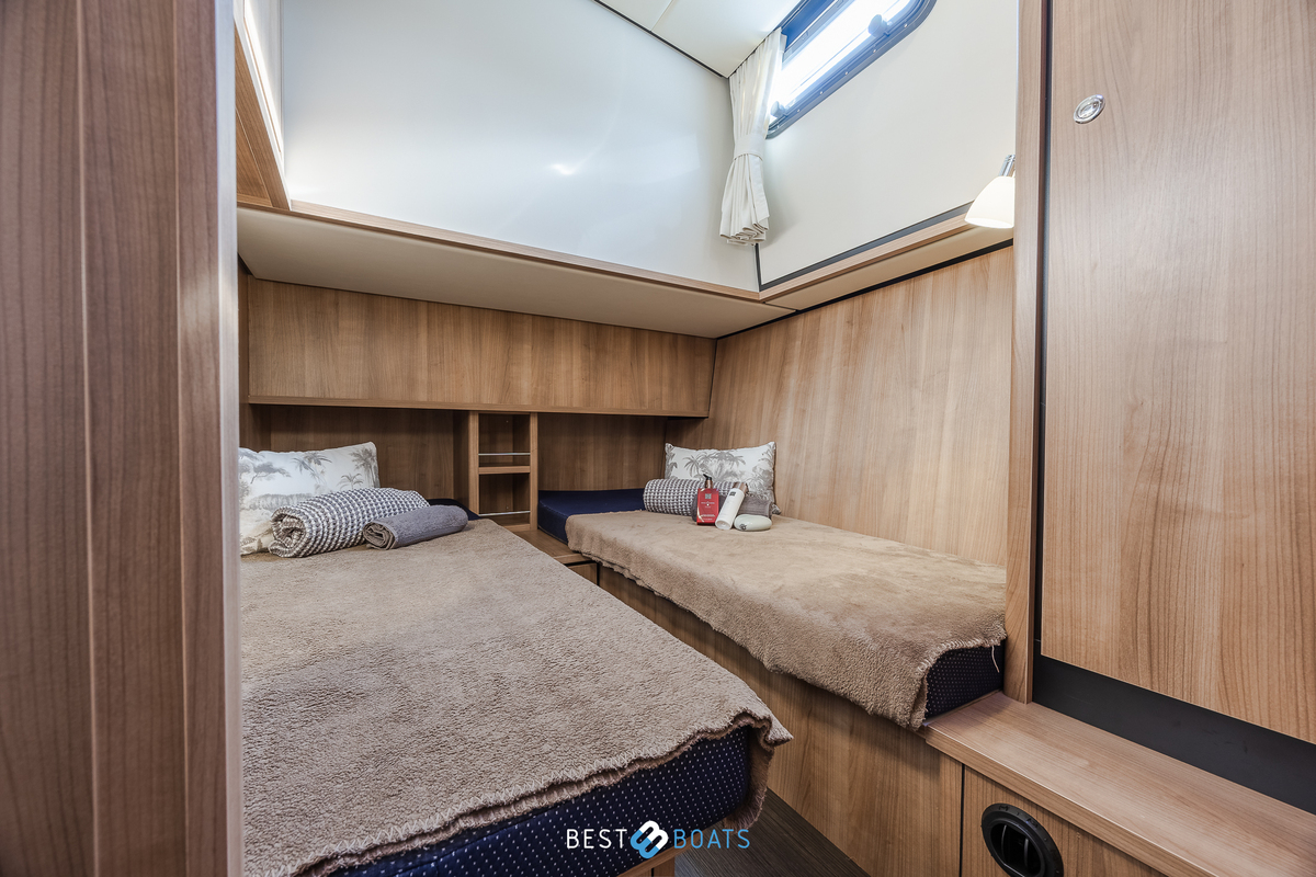 foto: 40 Linssen 40SL Sedan