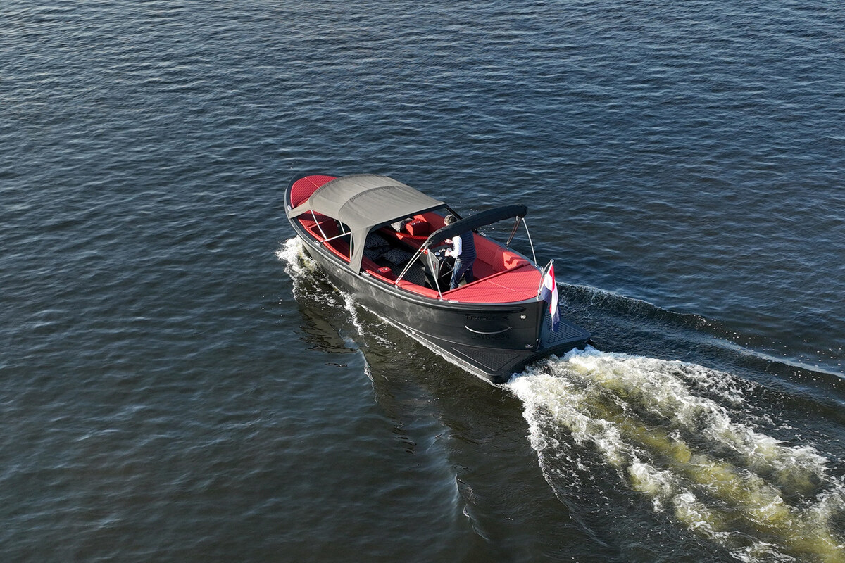 foto: 27 Triple X 800