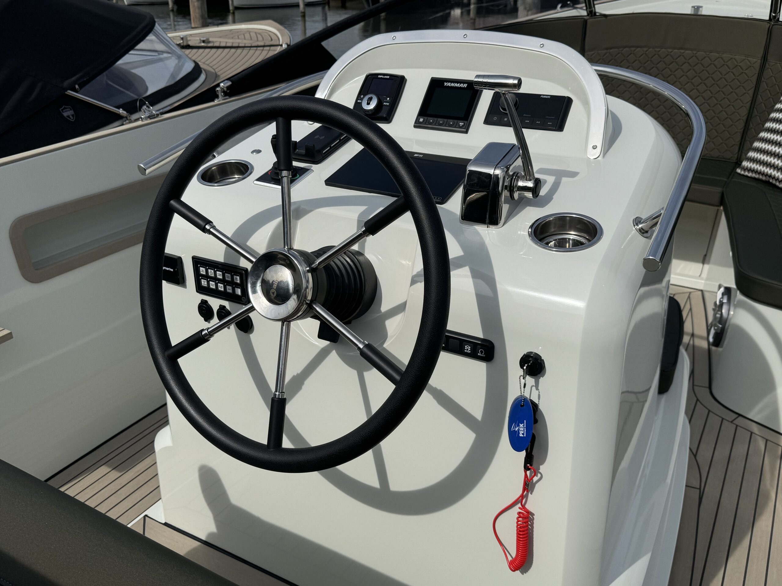 foto: 17 Antaris Seventy7 Sport