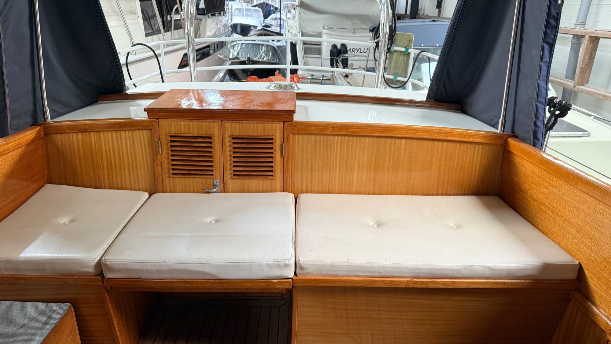 foto: 14 Dolman Dolmanvlet 9.70 OK AK