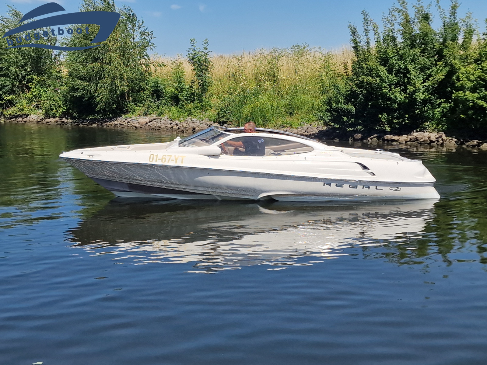 foto: 19 Regal  2100LSR