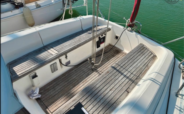 foto: 4 Dufour  30 CLASSIC 