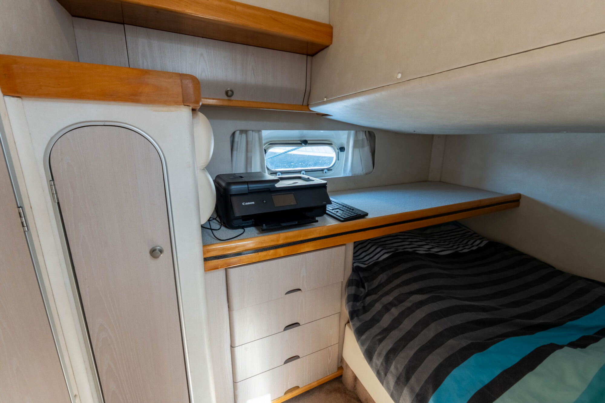 foto: 16 Sealine Sealine Statesmen 450