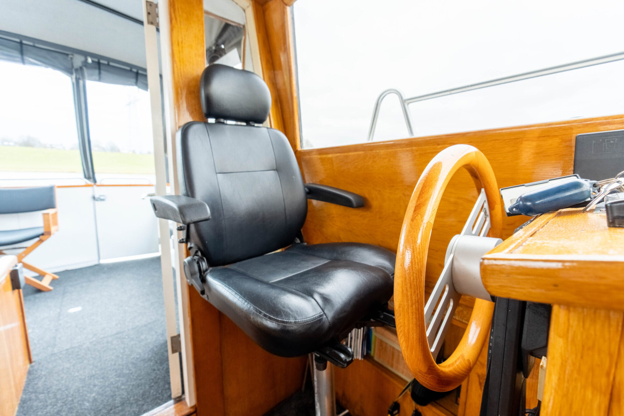 foto: 18 Stadtline Stadtline 38 OK Spiegeldeur