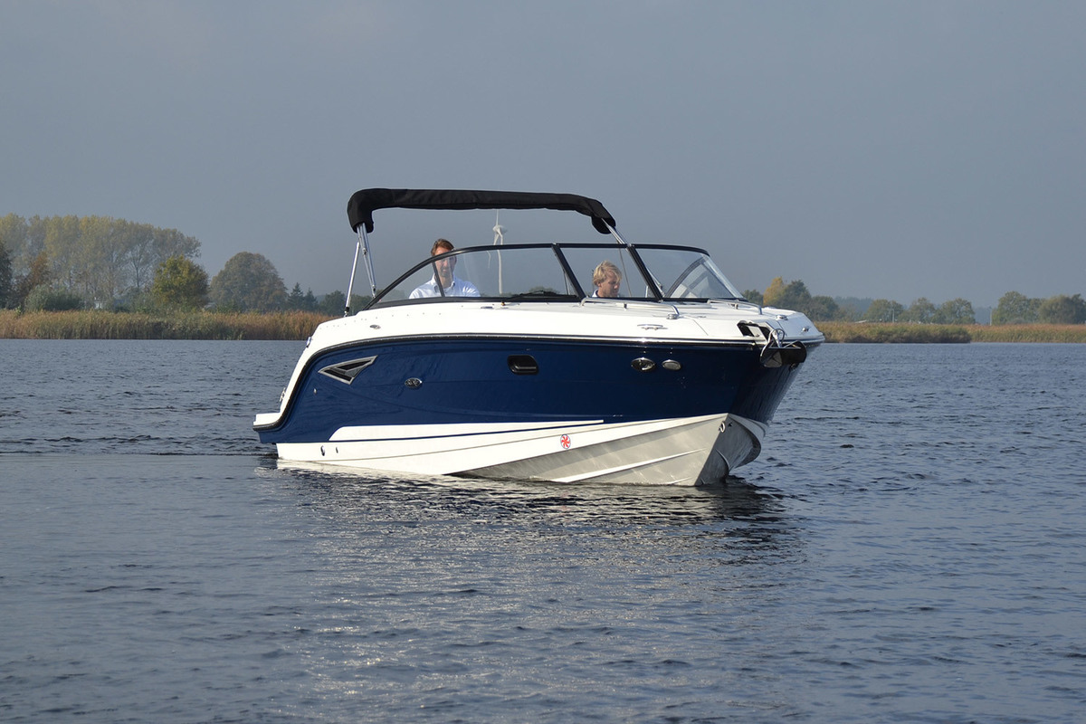 foto: 35 Sea Ray Sun Sport 250