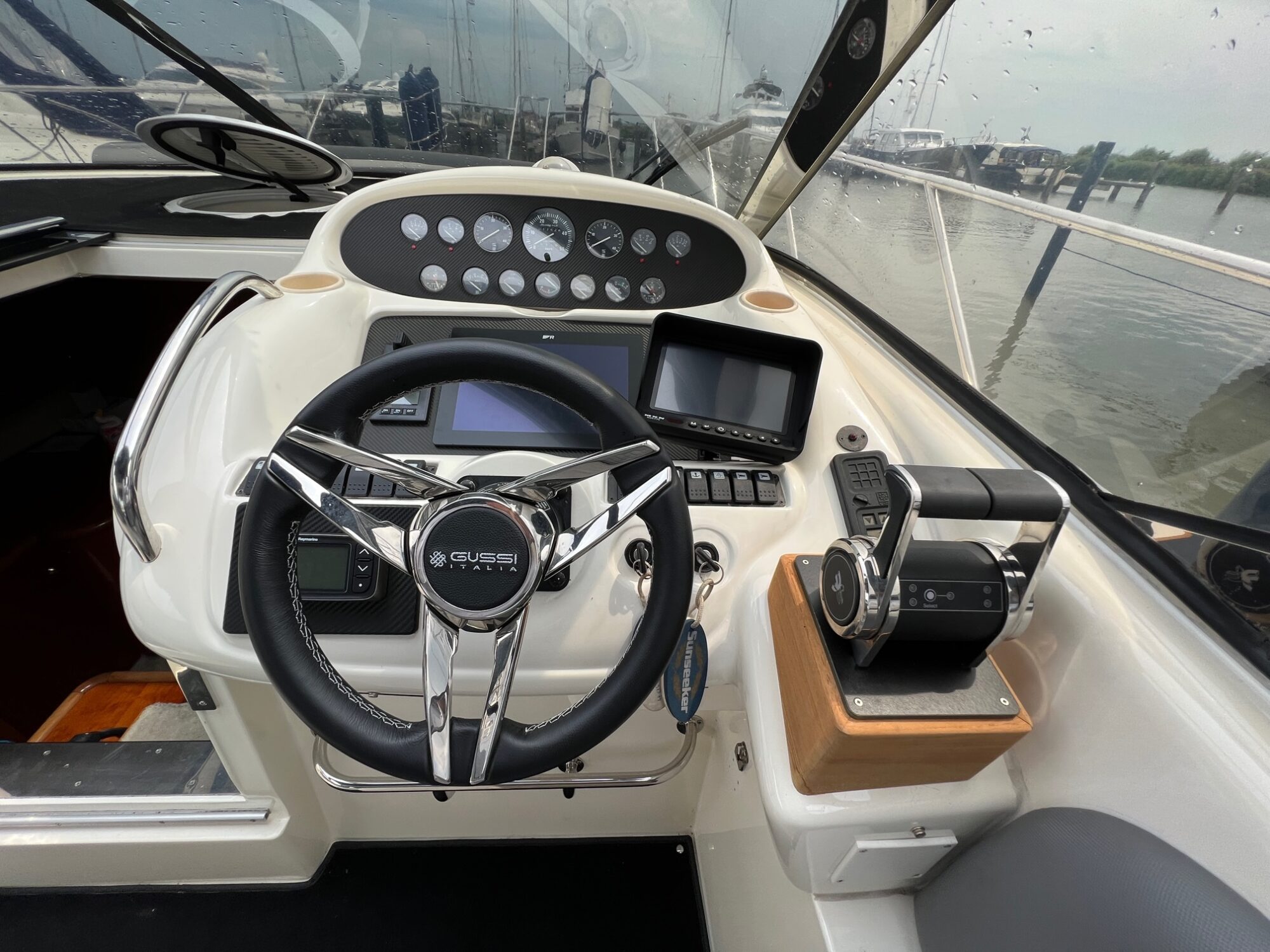 foto: 14 Sunseeker Sunseeker Camarque 47 Cabrio