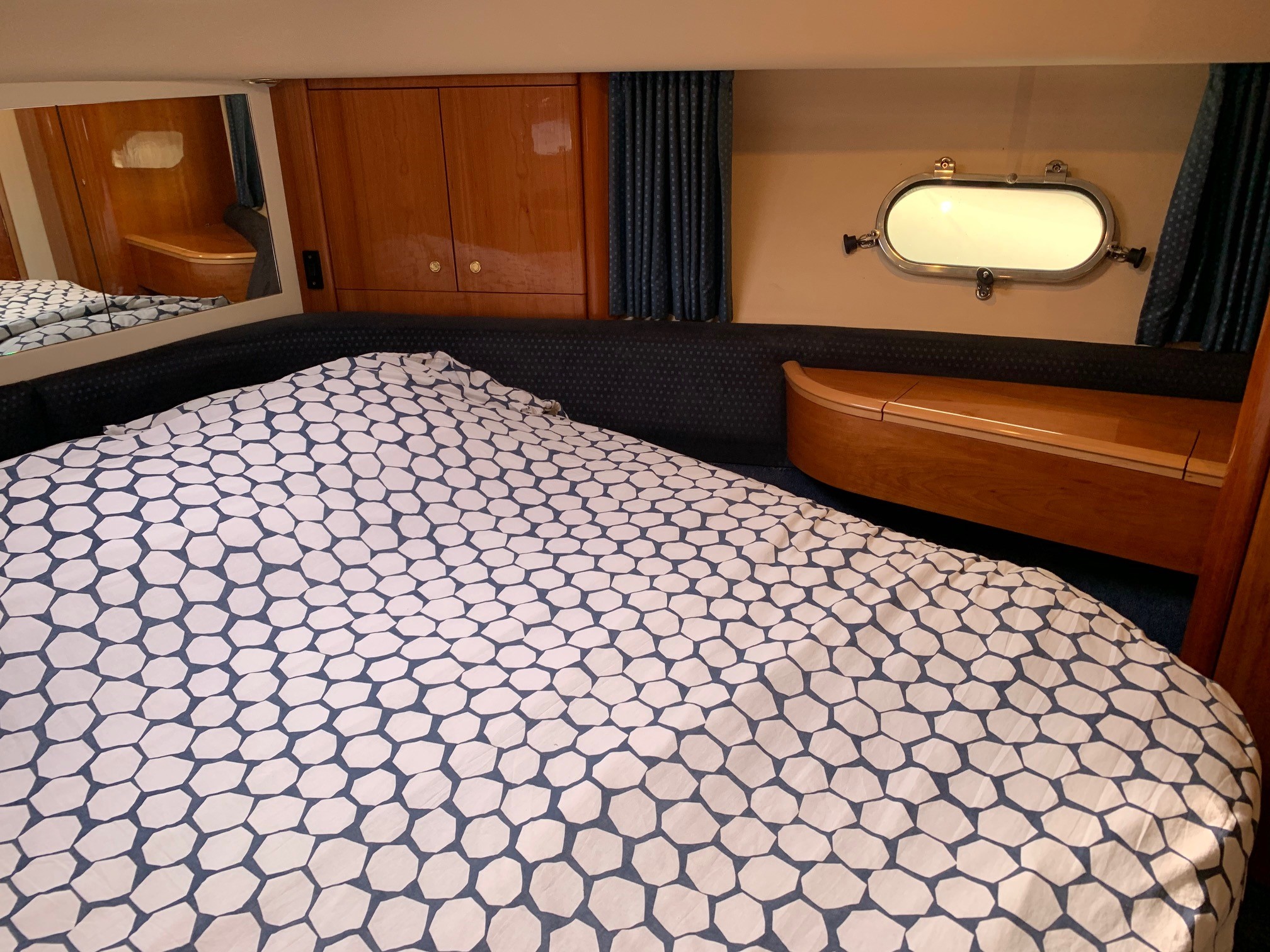 foto: 14 Princess Princess 440 FLY