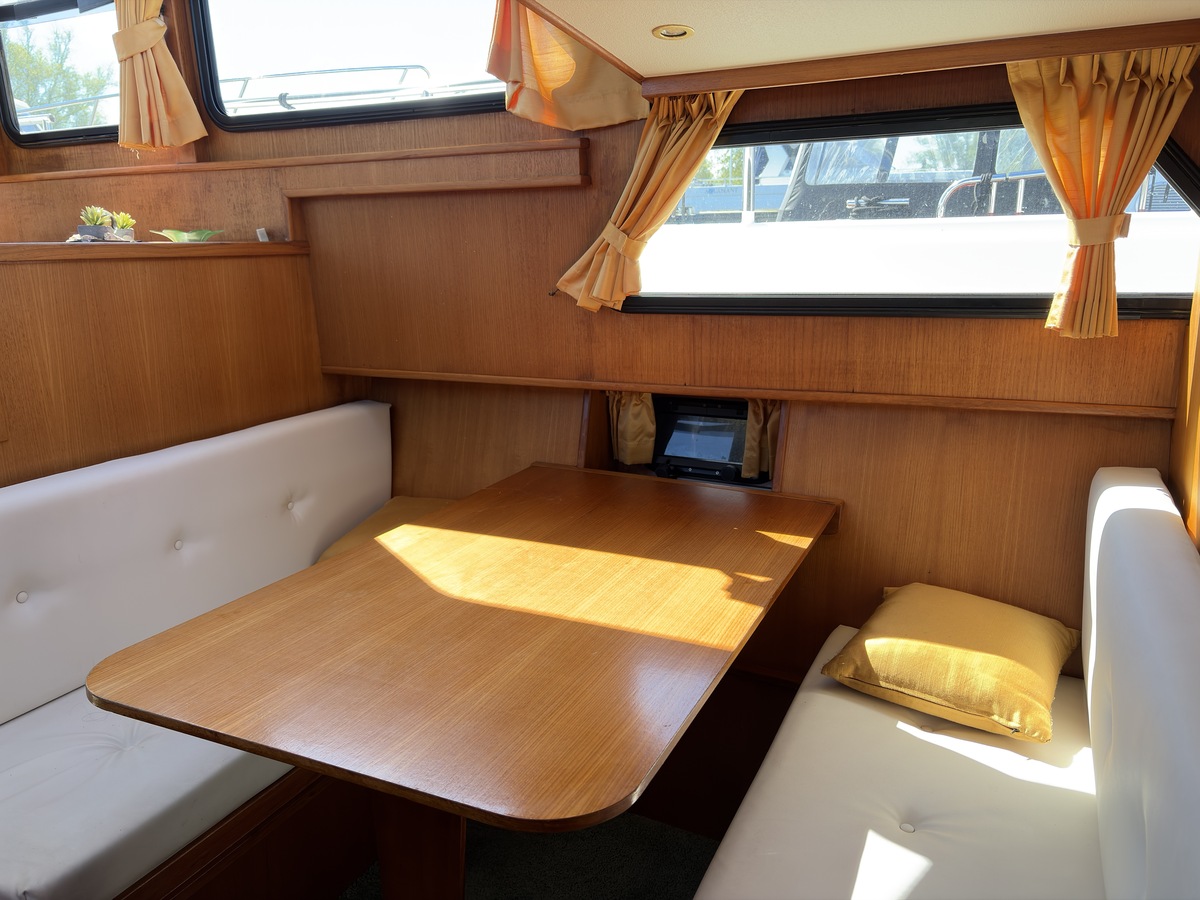 foto: 14 Jacabo 10.25 SL