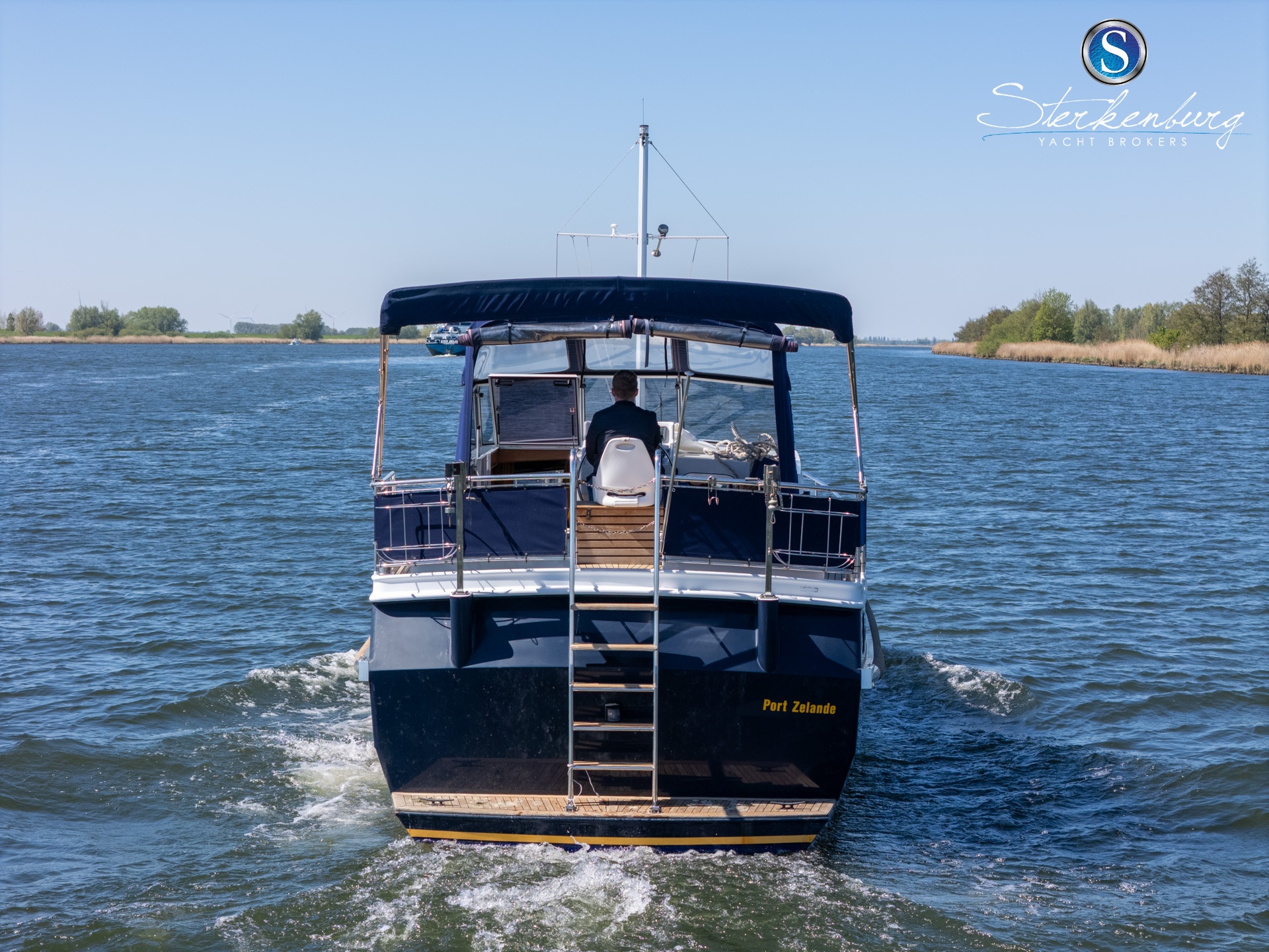 foto: 27 Vacance Solide 37