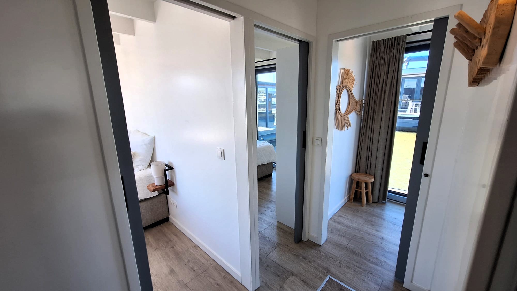 foto: 11 Surla 15 Houseboat Zelfvoorzienend