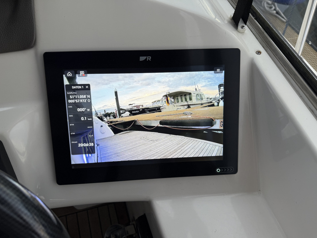 foto: 30 Bavaria Sport 35