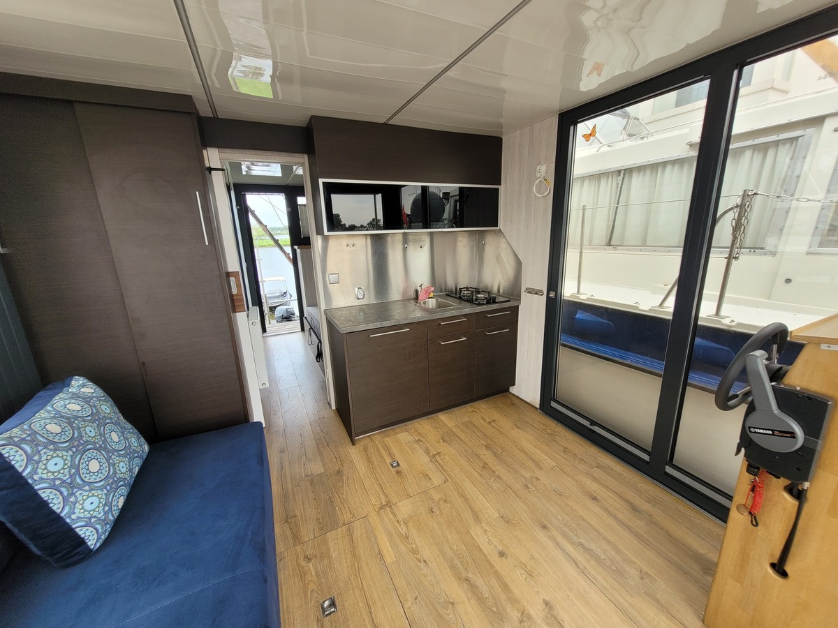 foto: 12 Campi 320 LR