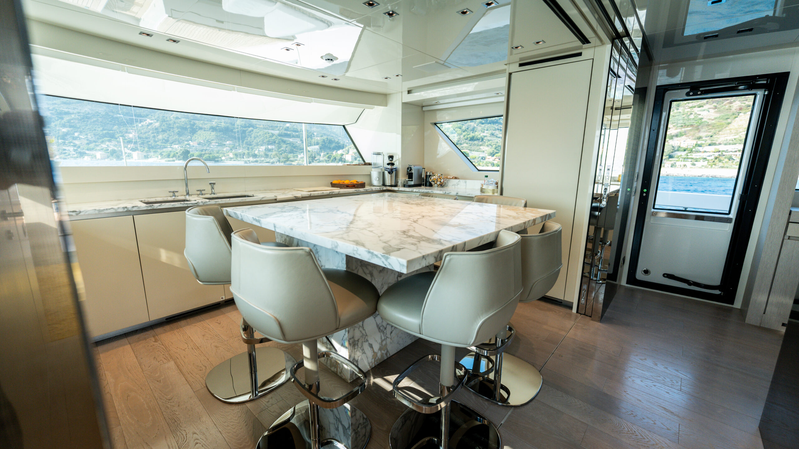 foto: 63 Sanlorenzo SX88