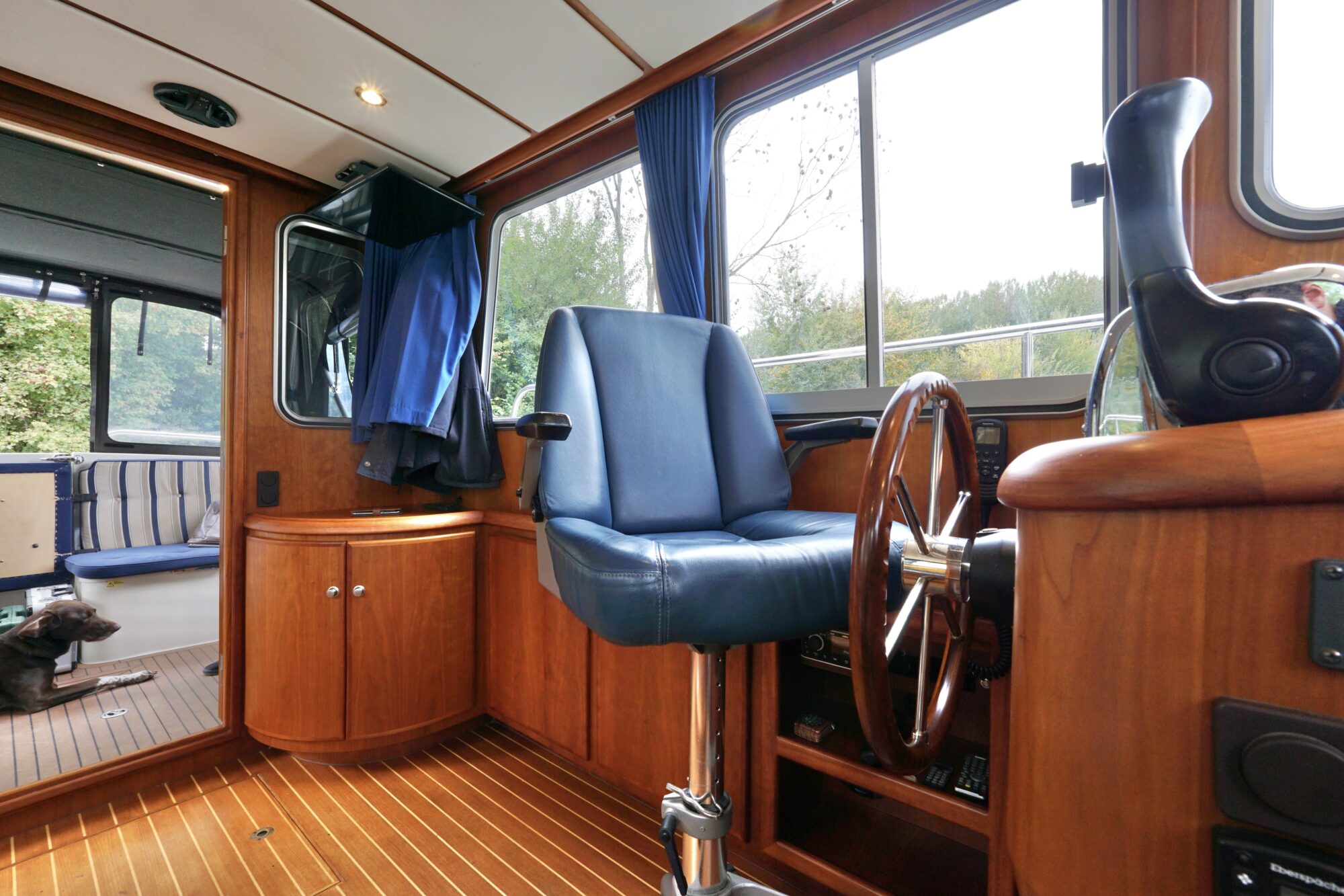 foto: 20 Jetten Jetten Bully 9.60 OK Spiegeldeur
