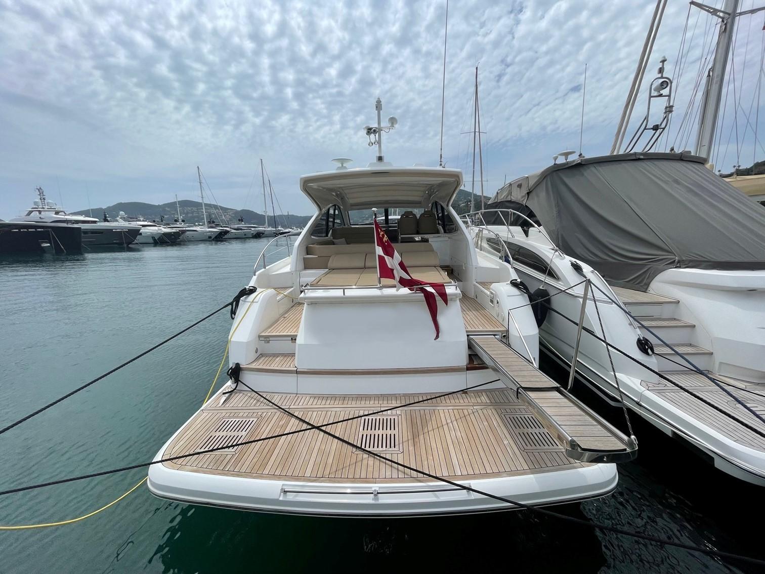 foto: 5 Fairline Targa 48 HT