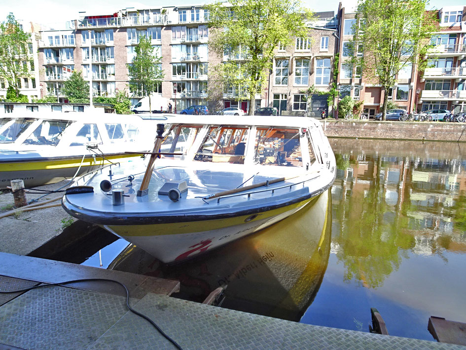 foto: 16 Amsterdamse Grachten rondvaartboot 21.80 21.80