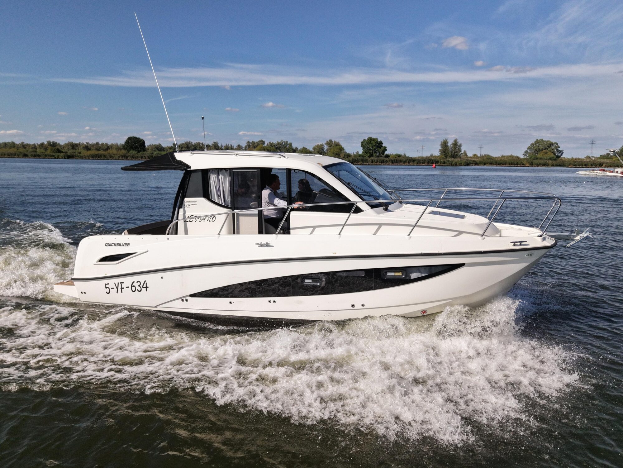 hoofdfoto: 1 Quicksilver QuickSilver 905 Activ Weekend