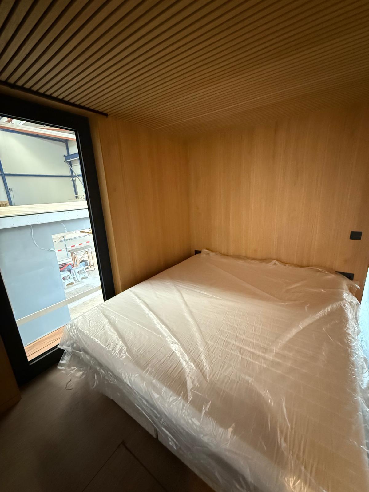 foto: 19 Surla 12 Houseboat Met (koop)ligplaats