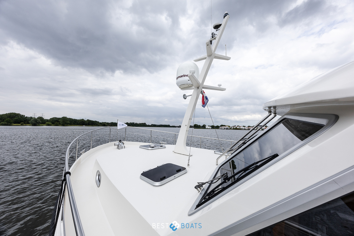 foto: 18 Linssen Grand Sturdy 410 Sedan