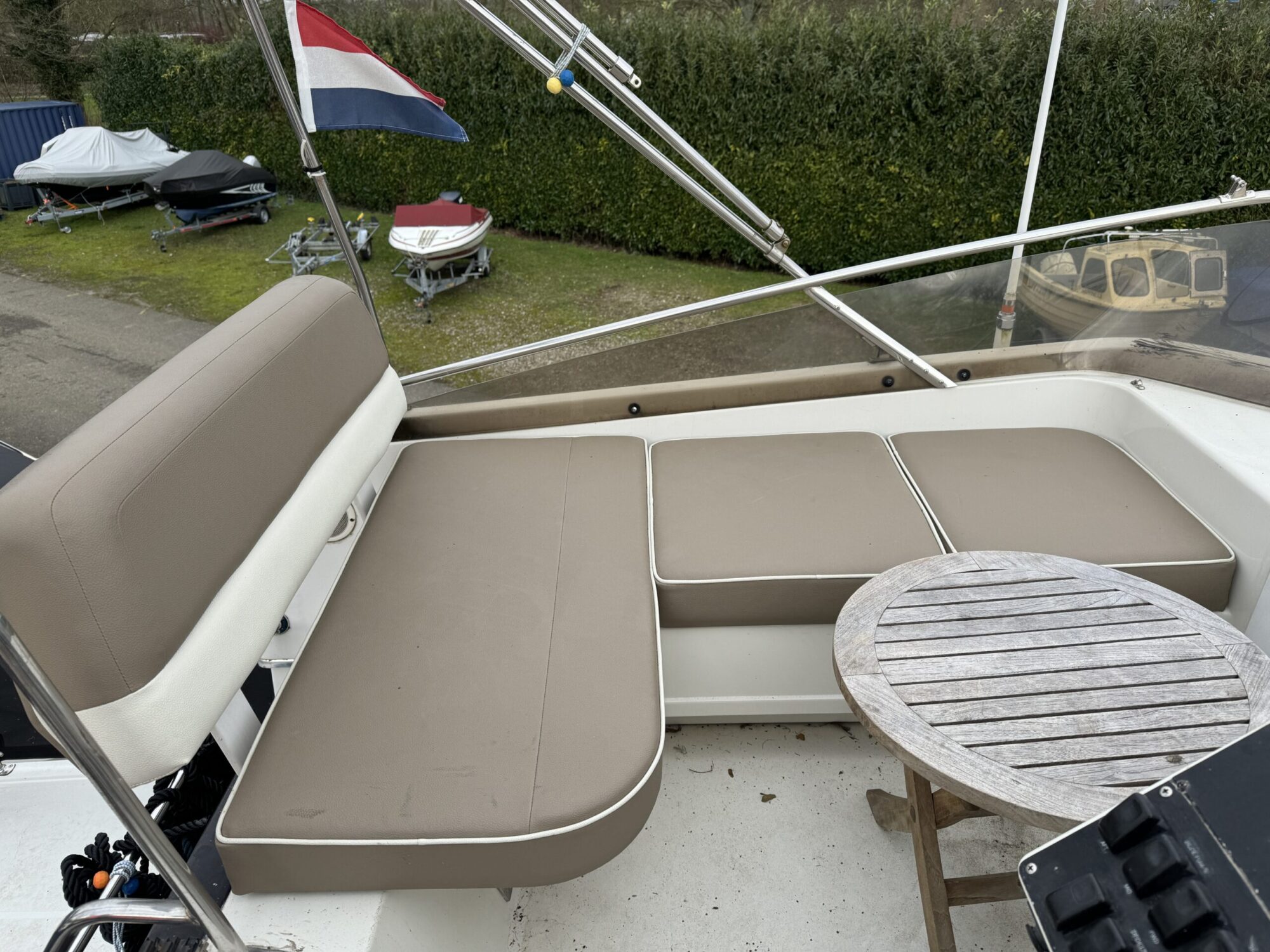 foto: 26 Carver Carver 28 Flybridge