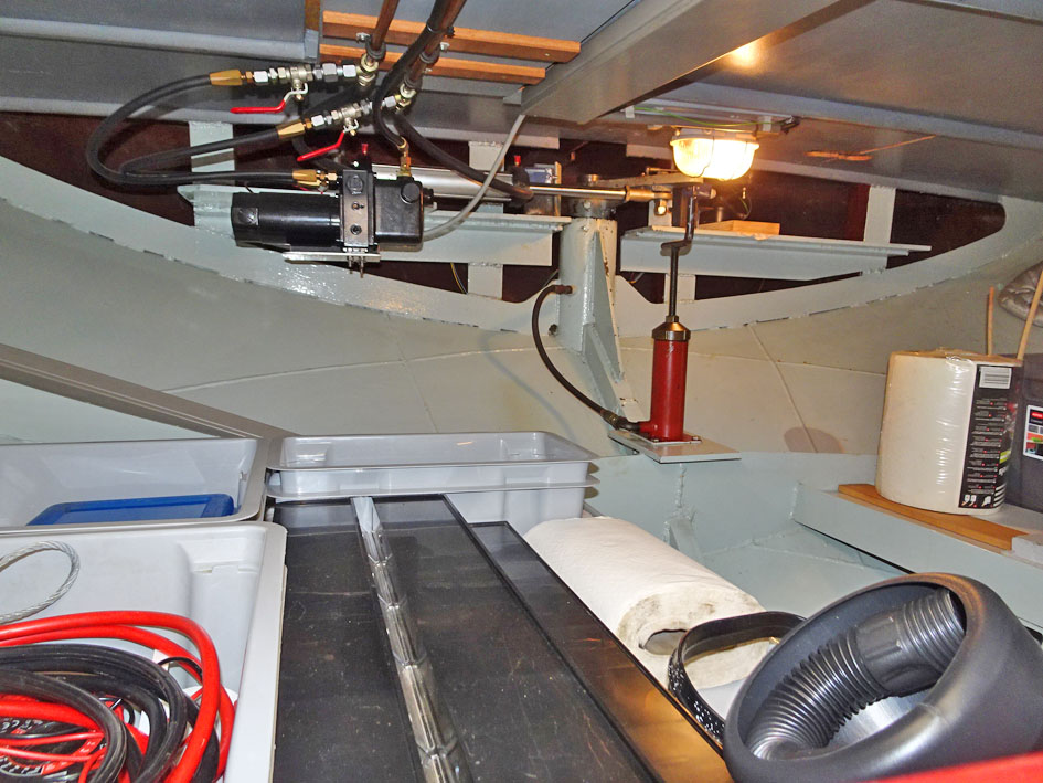 foto: 27 Luxe Motor 18.30