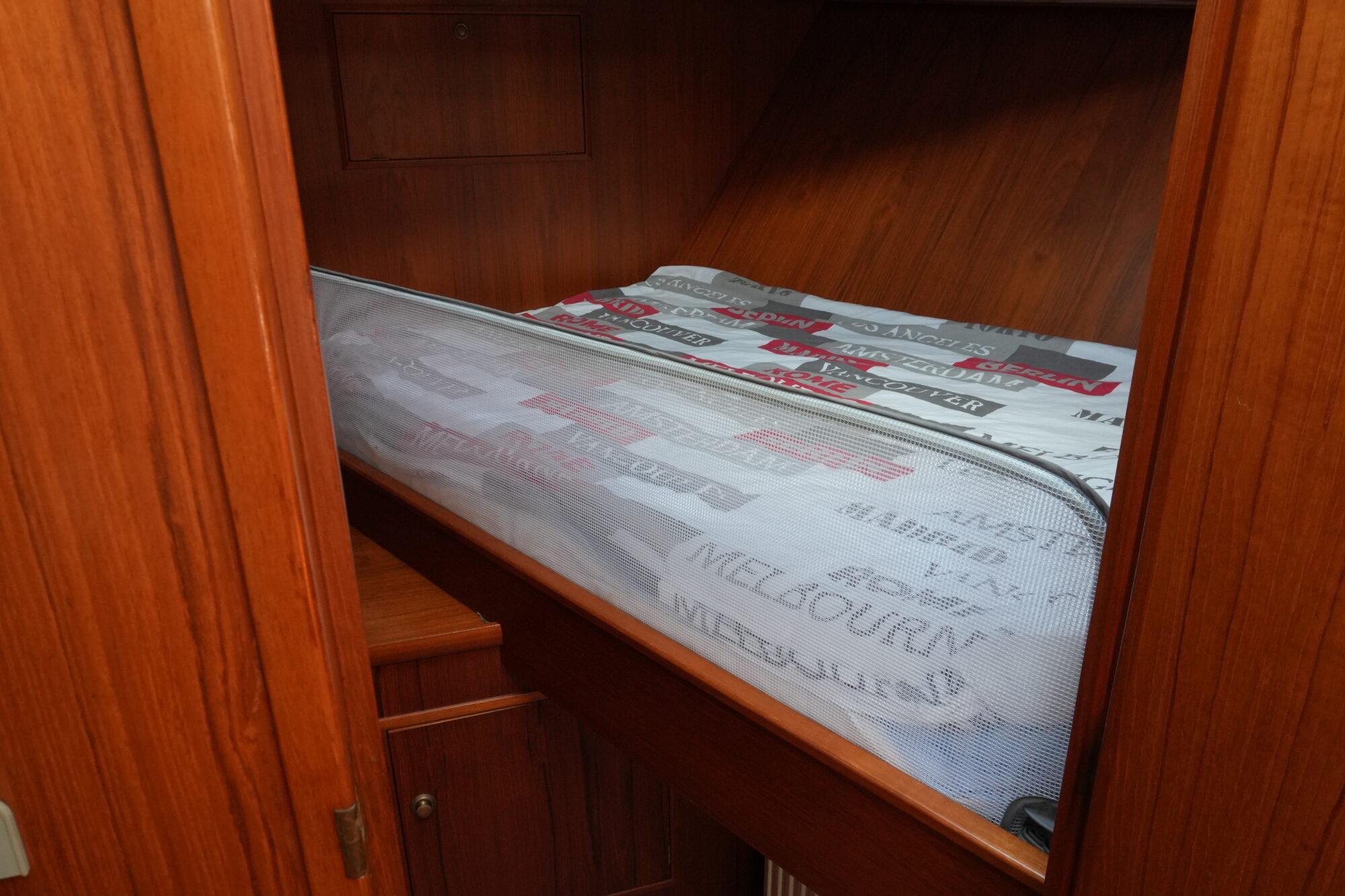 foto: 39 Monty Bank Monty Bank Kotter 41 AK Cabrio