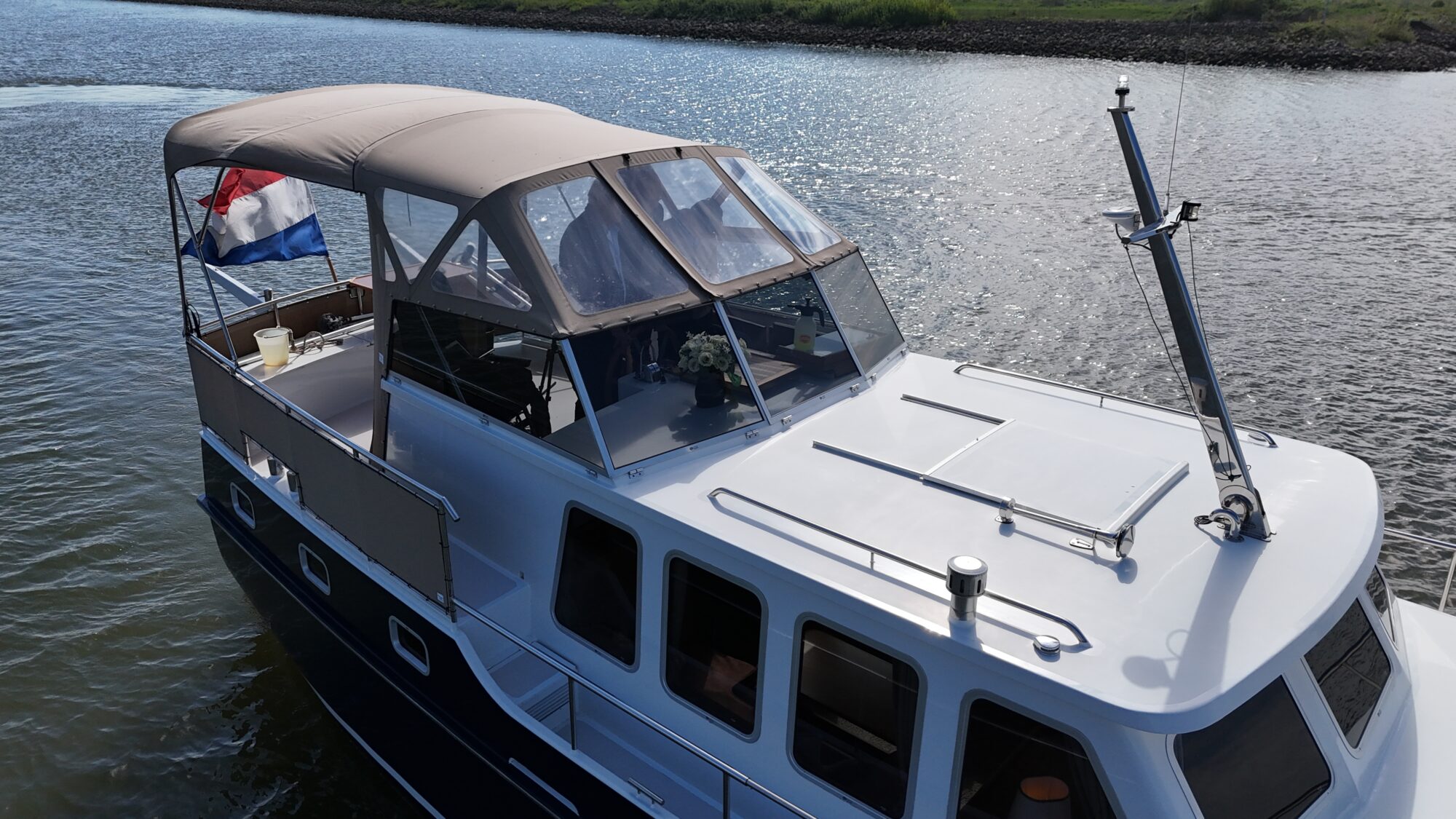 foto: 30 Flevo Flevo Spiegelkotter 12.50 AK Cabrio