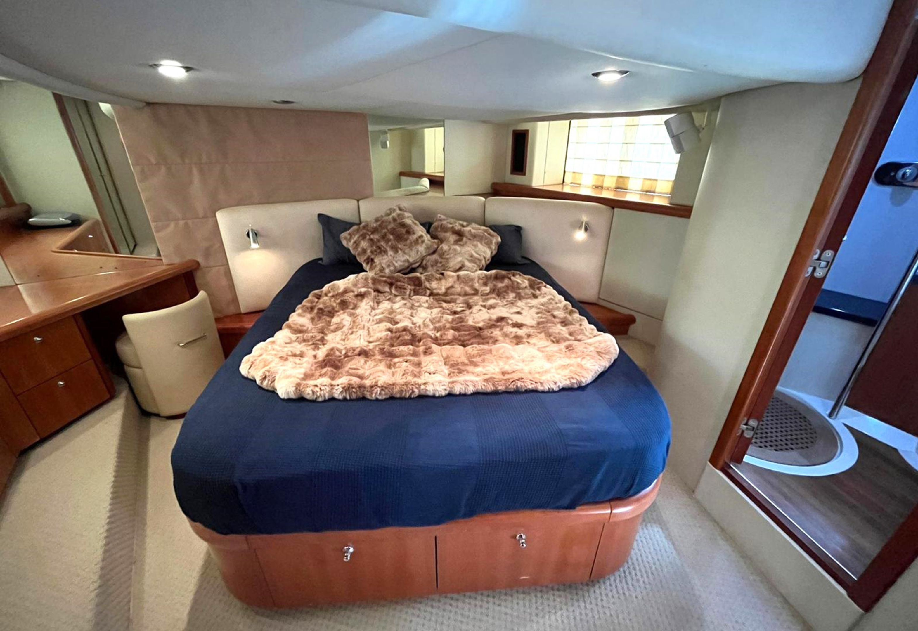 foto: 10 Sunseeker Manhatten 50