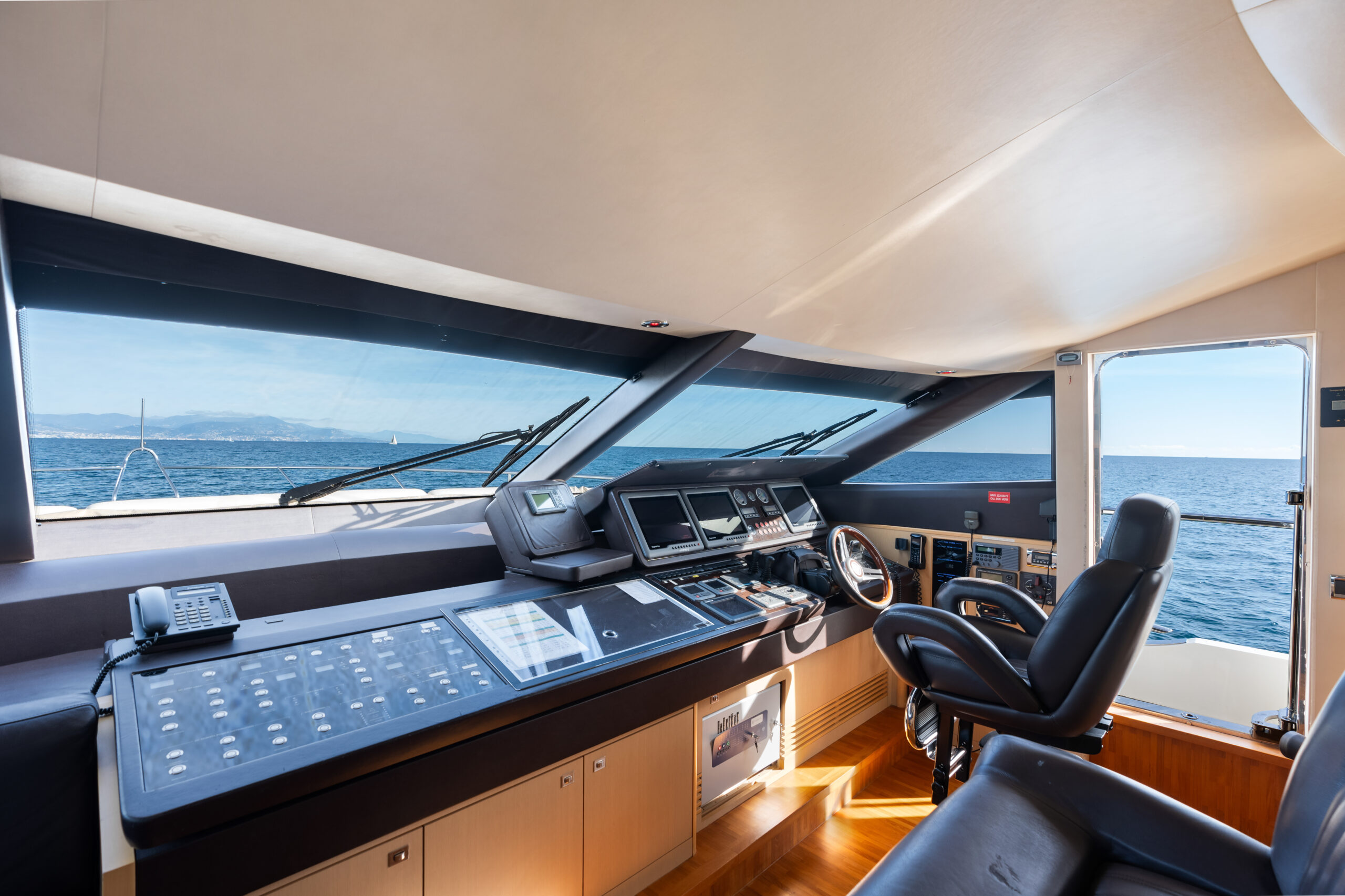 foto: 48 Princess 85