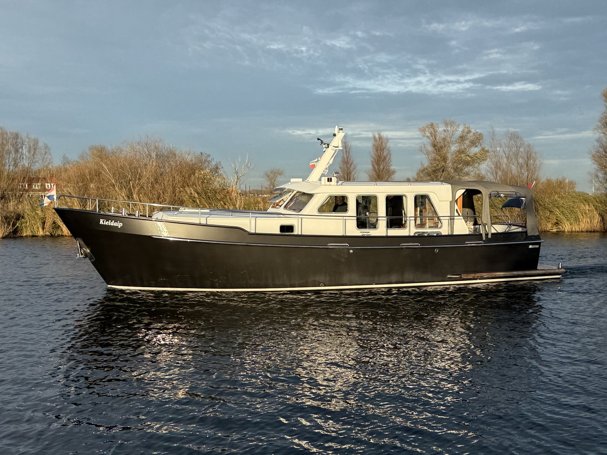 foto: 20 Bruijs Spiegelkotter 11.50 OK