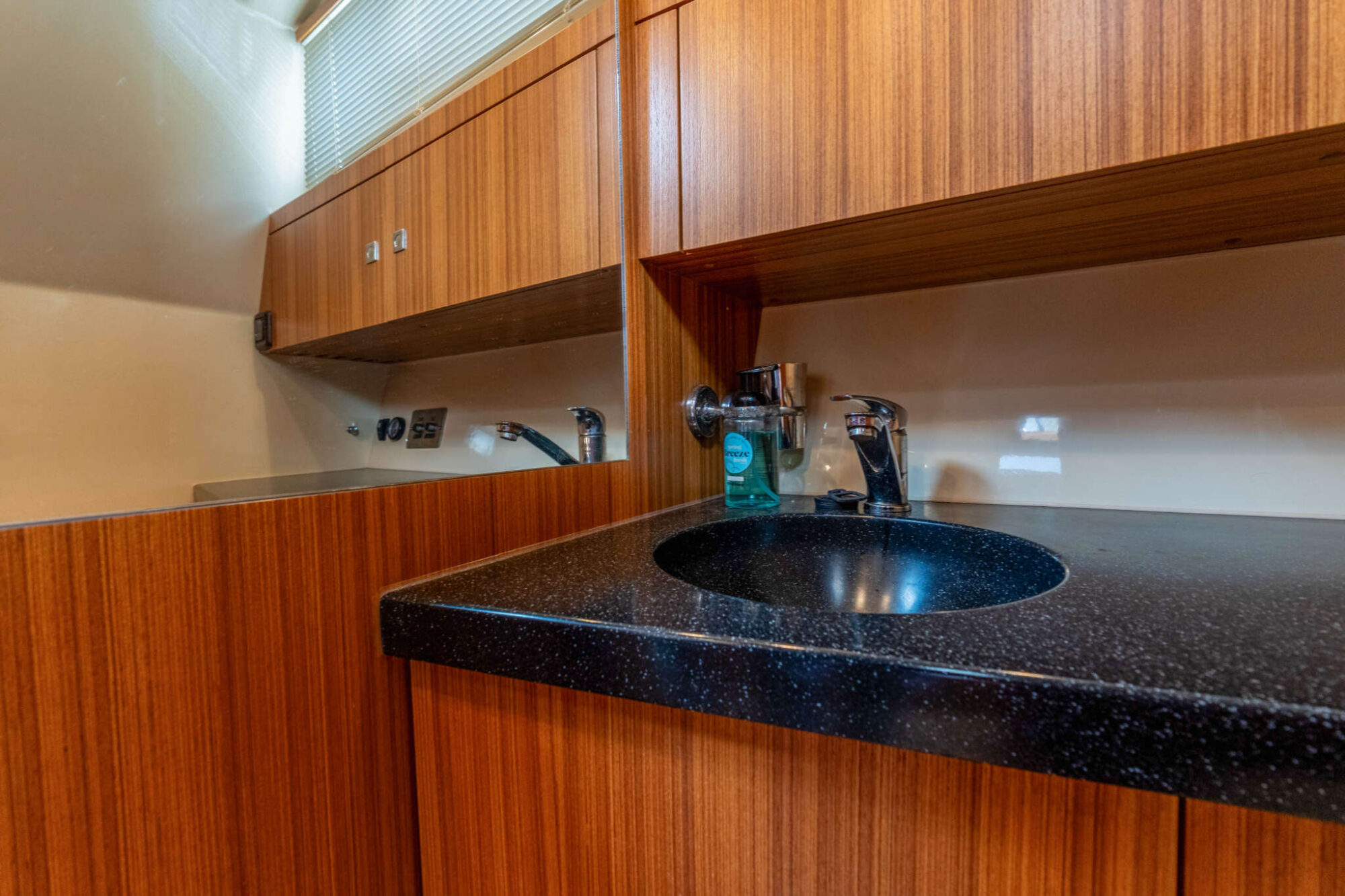 foto: 18 Marex Marex 370 ACC