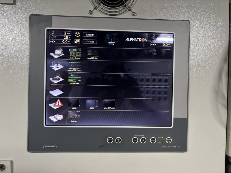 foto: 21 Ex Politievaartuig 24.00