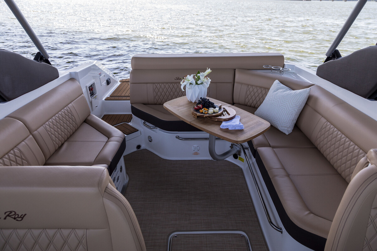 foto: 11 Sea Ray SLX 280