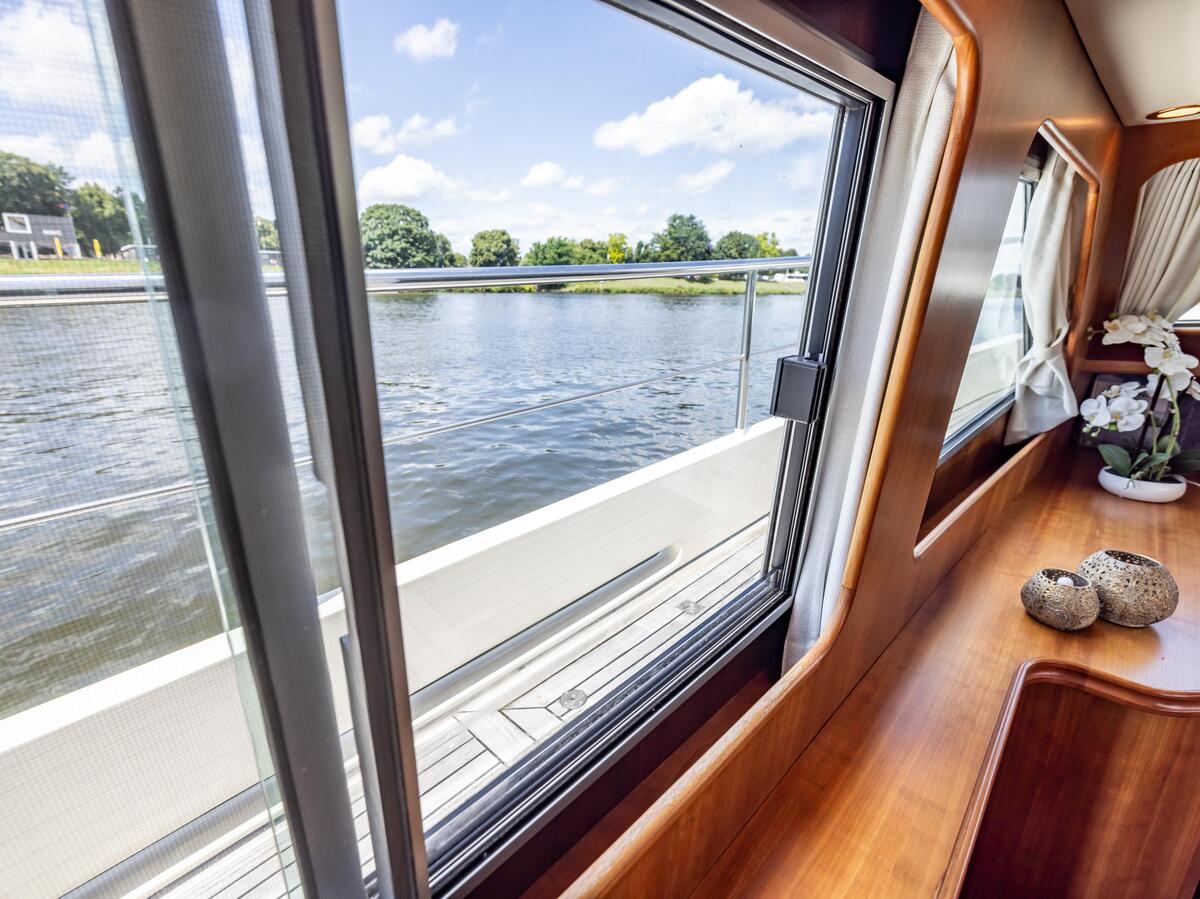 foto: 50 Linssen  Grand Sturdy 500 Variotop