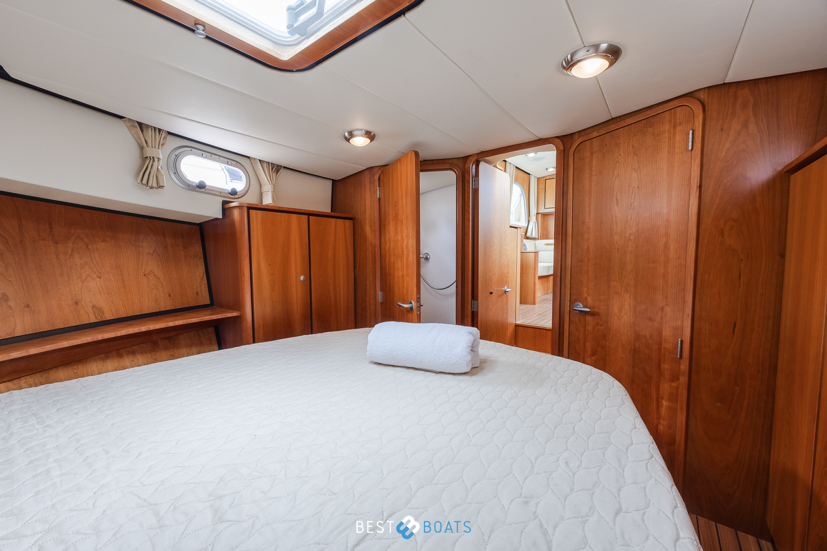 foto: 27 Linssen Grand Sturdy 34.9 AC