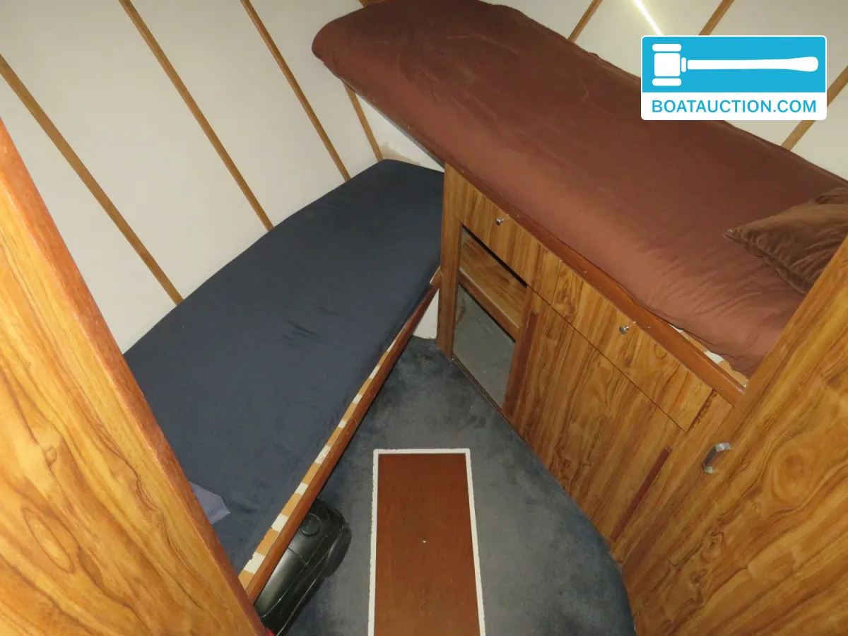 foto: 19 Chris Craft Catalina 35 DC