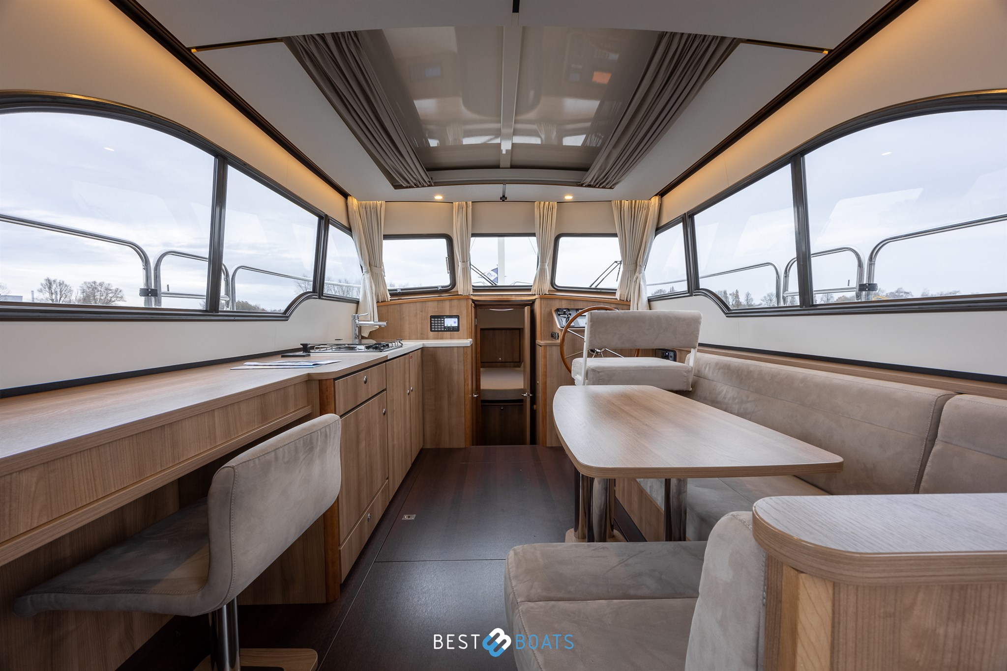 foto: 22 Linssen 30 SL Sedan