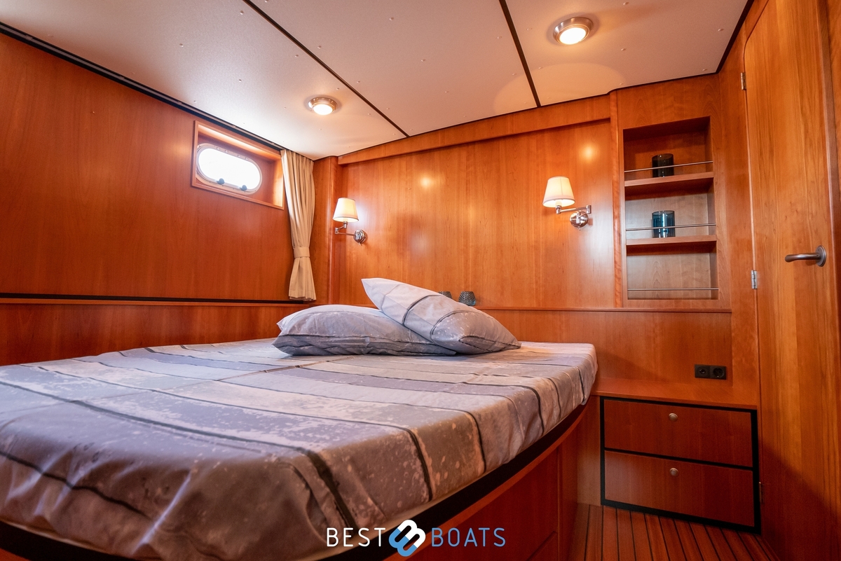 foto: 21 Linssen Grand Sturdy 40.9 AC